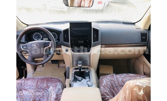 Buy Import Toyota Land Cruiser Black Car in Import - Dubai in Anse-la-Raye Buy Import Toyota Land Cruiser Black Car in Import - Dubai in Anse-la-Raye