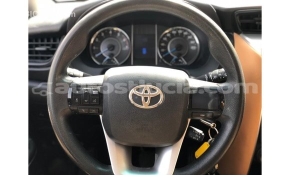 Buy Import Toyota Fortuner White Car in Import - Dubai in Anse-la-Raye Buy Import Toyota Fortuner White Car in Import - Dubai in Anse-la-Raye