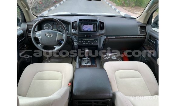 Buy Import Toyota Land Cruiser White Car in Import - Dubai in Anse-la-Raye Buy Import Toyota Land Cruiser White Car in Import - Dubai in Anse-la-Raye