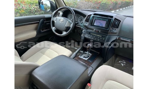 Buy Import Toyota Land Cruiser White Car in Import - Dubai in Anse-la-Raye Buy Import Toyota Land Cruiser White Car in Import - Dubai in Anse-la-Raye