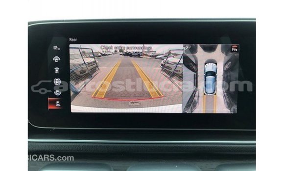 Buy Import Mercedes-Benz GLE White Car in Import - Dubai in Anse-la-Raye Buy Import Mercedes-Benz GLE White Car in Import - Dubai in Anse-la-Raye