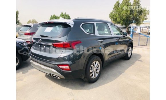 Buy Import Hyundai Santa Fe Green Car in Import - Dubai in Anse-la-Raye Buy Import Hyundai Santa Fe Green Car in Import - Dubai in Anse-la-Raye