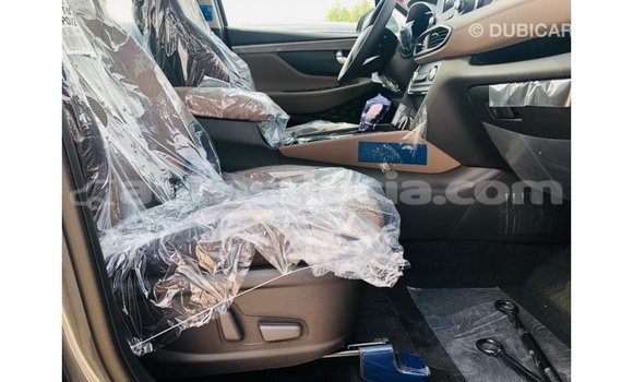 Buy Import Hyundai Santa Fe Green Car in Import - Dubai in Anse-la-Raye Buy Import Hyundai Santa Fe Green Car in Import - Dubai in Anse-la-Raye