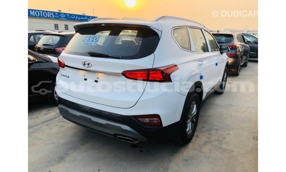 Buy Import Hyundai Santa Fe White Car in Import - Dubai in Anse-la-Raye Buy Import Hyundai Santa Fe White Car in Import - Dubai in Anse-la-Raye