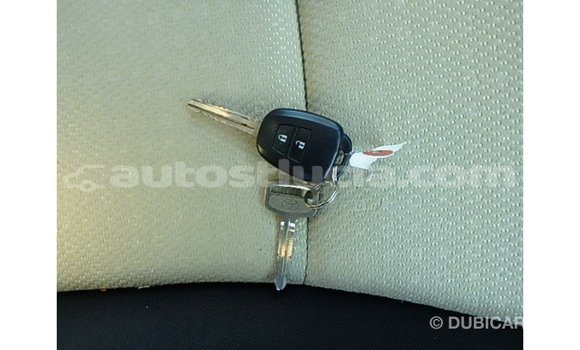 Acheter Import Voiture Toyota Vitz Autre à Import - Dubai, Anse-la-Raye Acheter Import Voiture Toyota Vitz Autre à Import - Dubai, Anse-la-Raye