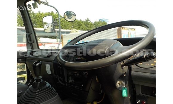 Buy Import Isuzu FTR 850 White Truck in Import - Dubai in Anse-la-Raye Buy Import Isuzu FTR 850 White Truck in Import - Dubai in Anse-la-Raye