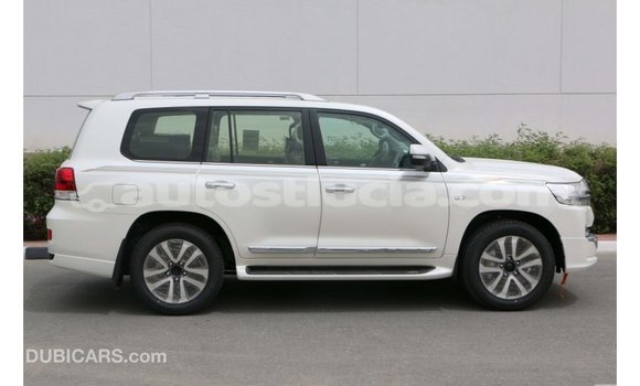 Buy Import Toyota Land Cruiser White Car in Import - Dubai in Anse-la-Raye Buy Import Toyota Land Cruiser White Car in Import - Dubai in Anse-la-Raye