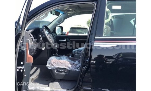 Buy Import Toyota Land Cruiser Black Car in Import - Dubai in Anse-la-Raye Buy Import Toyota Land Cruiser Black Car in Import - Dubai in Anse-la-Raye