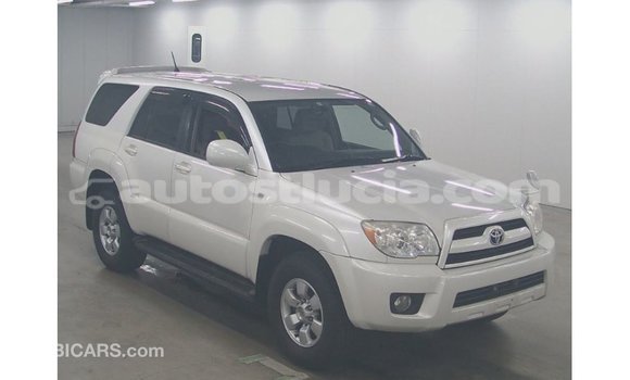 Buy Import Toyota Hilux White Car in Import - Dubai in Anse-la-Raye Buy Import Toyota Hilux White Car in Import - Dubai in Anse-la-Raye