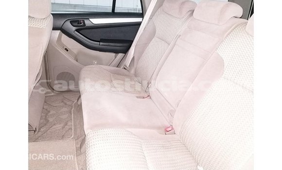 Buy Import Toyota Hilux White Car in Import - Dubai in Anse-la-Raye Buy Import Toyota Hilux White Car in Import - Dubai in Anse-la-Raye