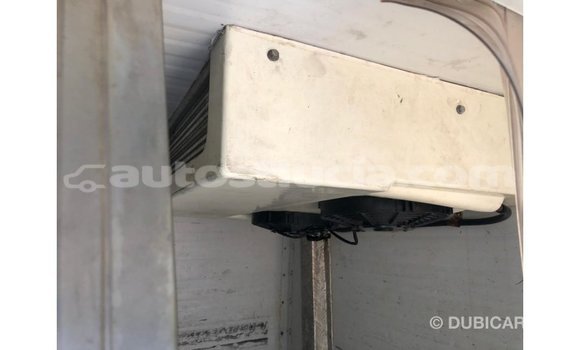 Buy Import Toyota Hiace White Car in Import - Dubai in Anse-la-Raye Buy Import Toyota Hiace White Car in Import - Dubai in Anse-la-Raye