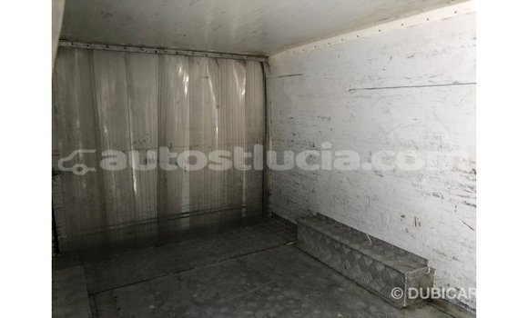 Buy Import Toyota Hiace White Car in Import - Dubai in Anse-la-Raye Buy Import Toyota Hiace White Car in Import - Dubai in Anse-la-Raye