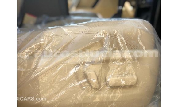 Buy Import Toyota Prado White Car in Import - Dubai in Anse-la-Raye Buy Import Toyota Prado White Car in Import - Dubai in Anse-la-Raye