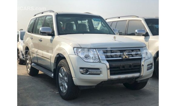 Buy Import Mitsubishi Pajero Black Car in Import - Dubai in Anse-la-Raye Buy Import Mitsubishi Pajero Black Car in Import - Dubai in Anse-la-Raye