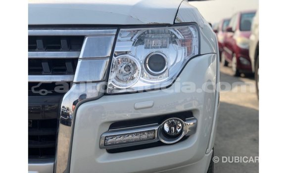 Buy Import Mitsubishi Pajero Black Car in Import - Dubai in Anse-la-Raye Buy Import Mitsubishi Pajero Black Car in Import - Dubai in Anse-la-Raye