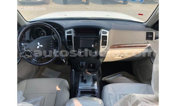 Buy Import Mitsubishi Pajero Black Car in Import - Dubai in Anse-la-Raye Buy Import Mitsubishi Pajero Black Car in Import - Dubai in Anse-la-Raye