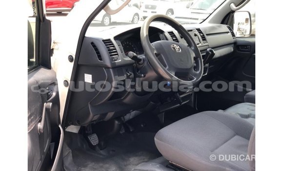 Buy Import Toyota Hiace White Car in Import - Dubai in Anse-la-Raye Buy Import Toyota Hiace White Car in Import - Dubai in Anse-la-Raye