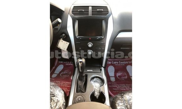 Buy Import Ford Explorer Blue Car in Import - Dubai in Anse-la-Raye Buy Import Ford Explorer Blue Car in Import - Dubai in Anse-la-Raye