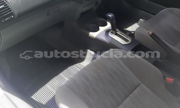 Acheter Occasion Voiture Honda Civic Blanc à Choc, Castries Acheter Occasion Voiture Honda Civic Blanc à Choc, Castries