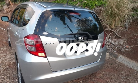 Acheter Occasion Voiture Honda FIT Gris à Choc, Castries Acheter Occasion Voiture Honda FIT Gris à Choc, Castries