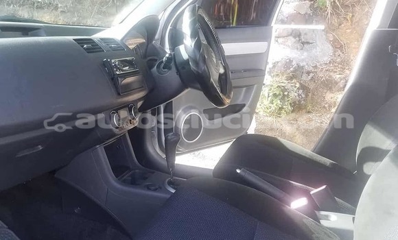 Buy Used Suzuki Swift White Car in Castries in Castries Buy Used Suzuki Swift White Car in Castries in Castries