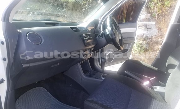 Buy Used Suzuki Swift White Car in Castries in Castries Buy Used Suzuki Swift White Car in Castries in Castries
