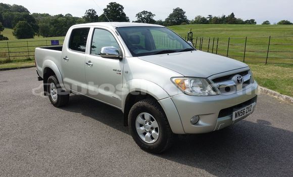 Buy Import Toyota DA Silver Truck in Import - Dubai in Anse-la-Raye Buy Import Toyota DA Silver Truck in Import - Dubai in Anse-la-Raye