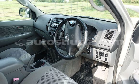 Buy Import Toyota DA Silver Truck in Import - Dubai in Anse-la-Raye Buy Import Toyota DA Silver Truck in Import - Dubai in Anse-la-Raye