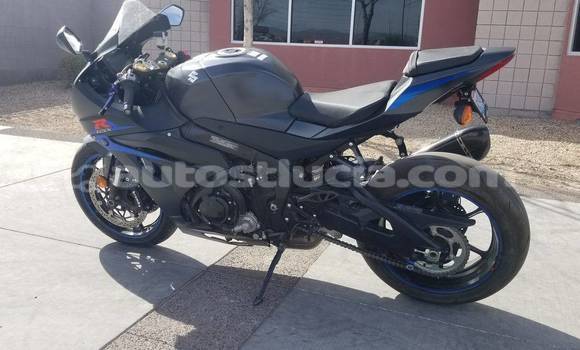 Acheter Occasion Moto Alta Motors REDSHIFT SM Noir à Choiseul, Choiseul Acheter Occasion Moto Alta Motors REDSHIFT SM Noir à Choiseul, Choiseul