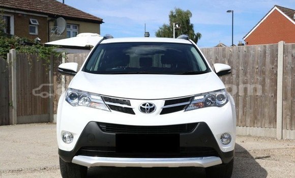 Buy Import Toyota RAV4 White Car in Castries in Castries Buy Import Toyota RAV4 White Car in Castries in Castries