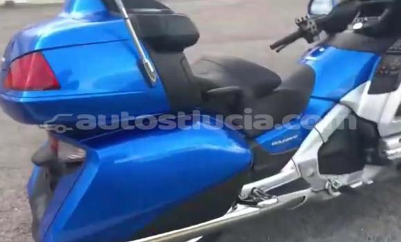 Buy Import Honda GOLD WING Blue Bike in Import - Dubai in Anse-la-Raye Buy Import Honda GOLD WING Blue Bike in Import - Dubai in Anse-la-Raye