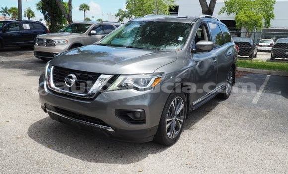 Buy Used Nissan Pathfinder Other Car in Anse-la-Raye in Anse-la-Raye