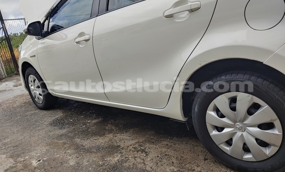 Buy Used Toyota Prius c White Car in Micoud in Micoud Buy Used Toyota Prius c White Car in Micoud in Micoud