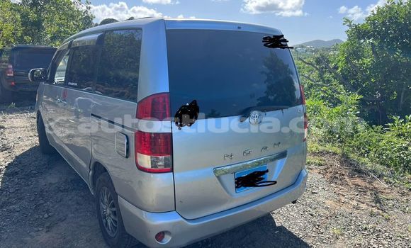 Buy Used Toyota Noah Other Car in Choiseul in Choiseul Buy Used Toyota Noah Other Car in Choiseul in Choiseul