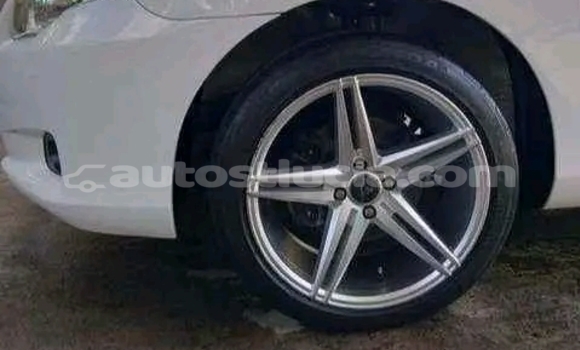 Buy Used Toyota Aurion Other Car in Import - Dubai in Anse-la-Raye Buy Used Toyota Aurion Other Car in Import - Dubai in Anse-la-Raye