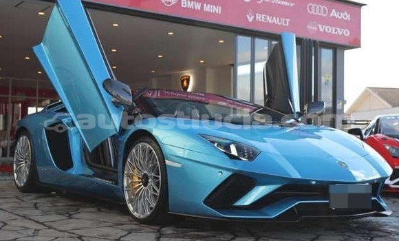 Buy Used Lamborghini Aventador Blue Car in Castries in Castries Buy Used Lamborghini Aventador Blue Car in Castries in Castries