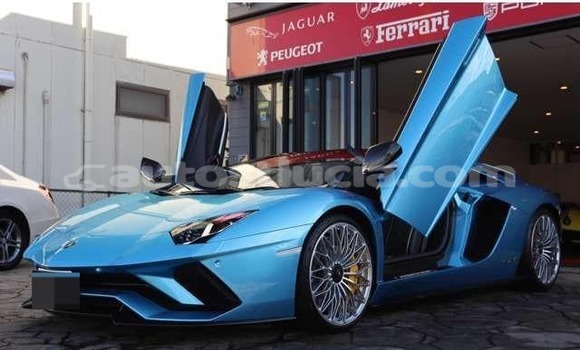 Buy Used Lamborghini Aventador Blue Car in Castries in Castries Buy Used Lamborghini Aventador Blue Car in Castries in Castries