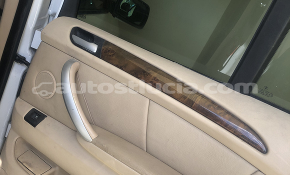 Buy Used BMW X5 White Car in Castries in Castries Buy Used BMW X5 White Car in Castries in Castries