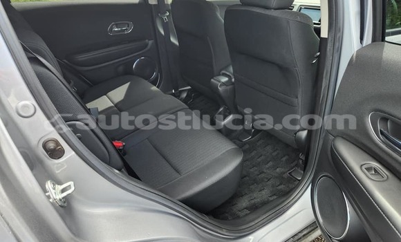 Acheter Occasion Voiture Honda Vezel Autre à Choc, Castries Acheter Occasion Voiture Honda Vezel Autre à Choc, Castries