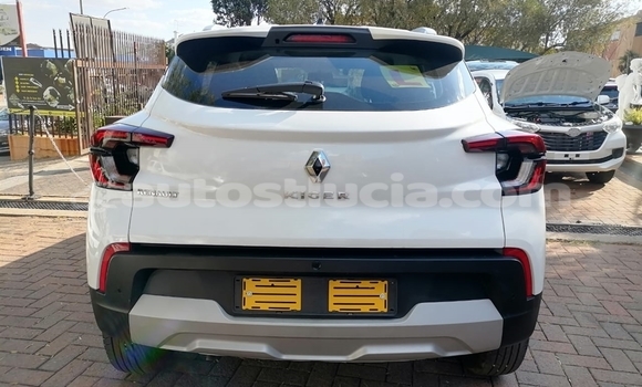 Buy Used Renault KWID White Car in Castries in Castries Buy Used Renault KWID White Car in Castries in Castries