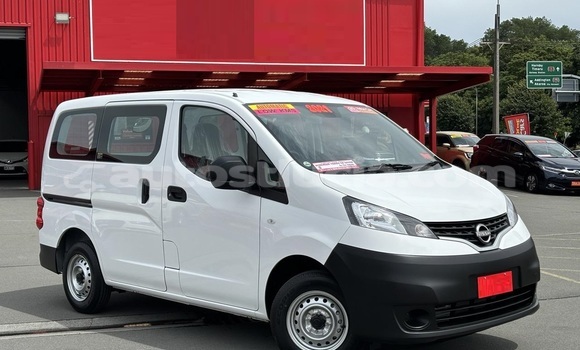Buy Used Nissan NV200 White Car in Castries in Castries Buy Used Nissan NV200 White Car in Castries in Castries