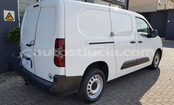 Buy Used Opel Combo White Car in Castries in Castries Buy Used Opel Combo White Car in Castries in Castries