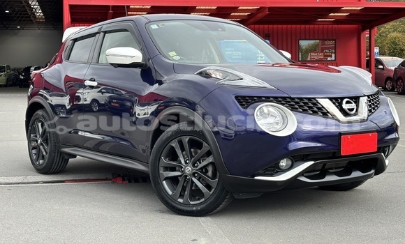Buy Used Nissan Juke Blue Car in Castries in Castries