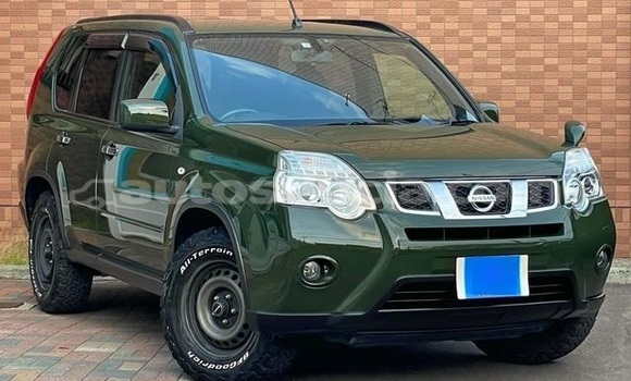 Buy Used Nissan X–Trail Green Car in Castries in Castries Buy Used Nissan X–Trail Green Car in Castries in Castries