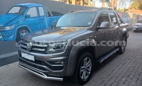 Buy Used Volkswagen Amarok Blue Car in Castries in Castries