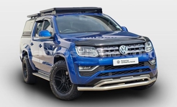 Buy Used Volkswagen Amarok Blue Car in Castries in Castries