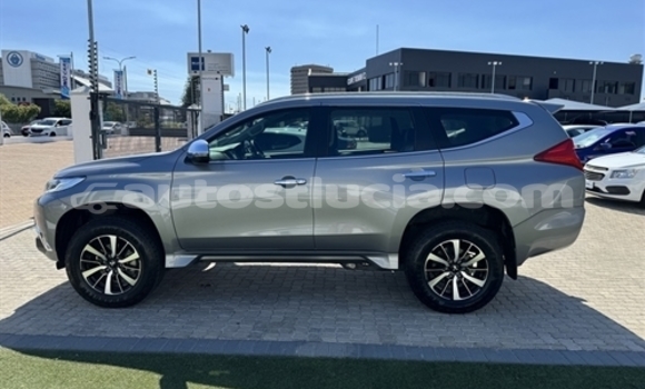 Buy Used Mitsubishi Pajero Other Car in Castries in Castries Buy Used Mitsubishi Pajero Other Car in Castries in Castries