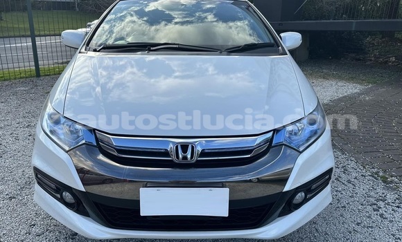 Buy Used Honda Insight White Car in Castries in Castries Buy Used Honda Insight White Car in Castries in Castries