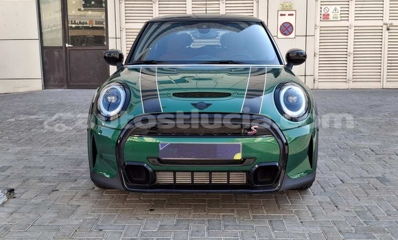 Buy Used Mini Cooper Green Car in Castries in Castries Buy Used Mini Cooper Green Car in Castries in Castries