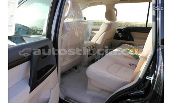 Buy Import Toyota Land Cruiser Black Car in Import - Dubai in Anse-la-Raye Buy Import Toyota Land Cruiser Black Car in Import - Dubai in Anse-la-Raye